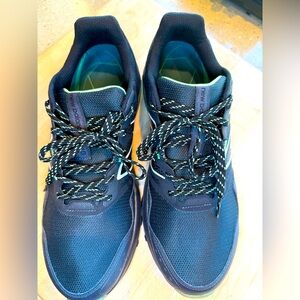 New Balance Men's T410 Black size 12 M